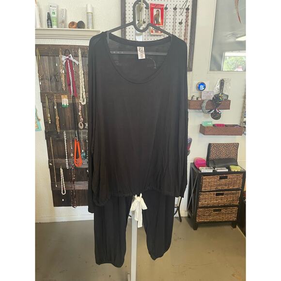 Place Women's Tie Front Modal PJ Set By Place 2Xl and Large Available - Picture 2 of 8